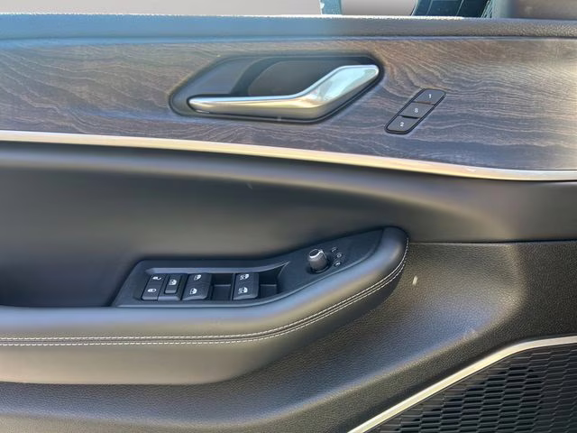 2026 Baltic Gray Metallic Clearcoat Jeep Grand Cherokee L Limited 4X4 SUV