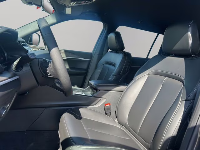 2026 Baltic Gray Metallic Clearcoat Jeep Grand Cherokee L Limited 4X4 SUV