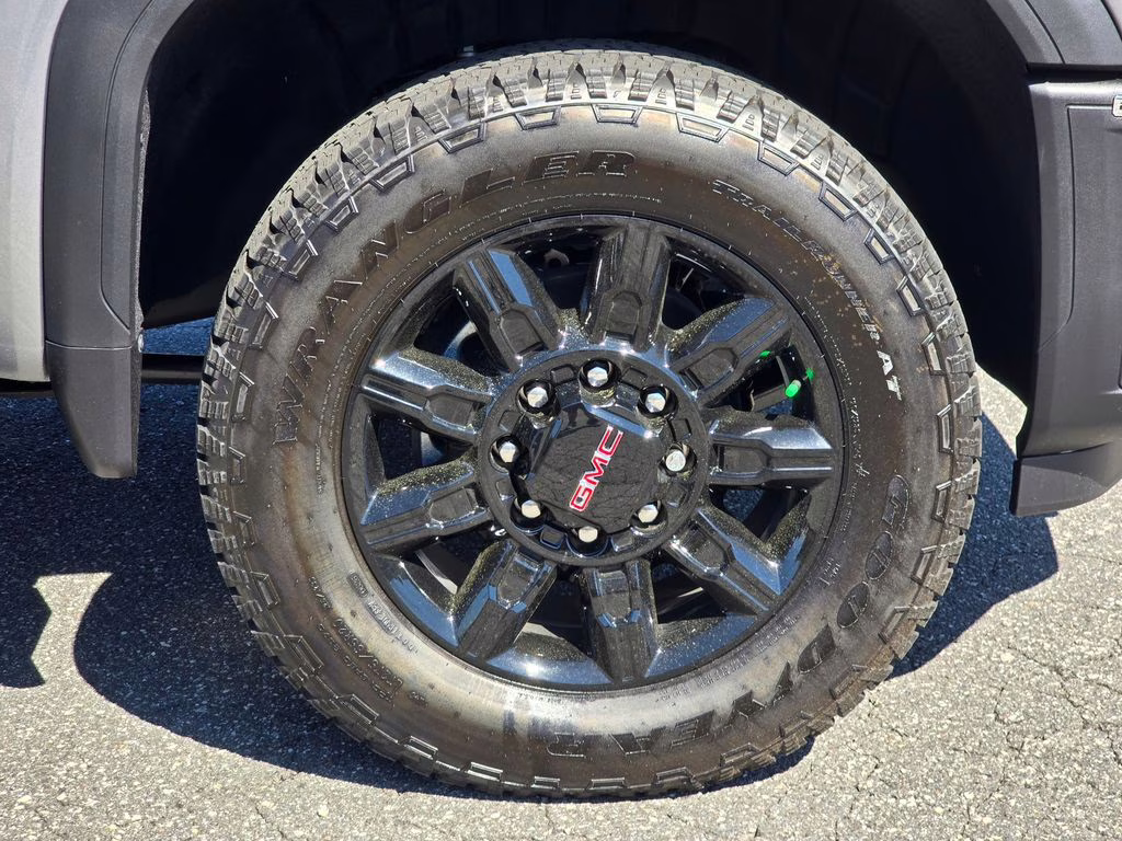 2026 Sterling Metallic GMC Sierra 2500HD AT4 4X4 Truck