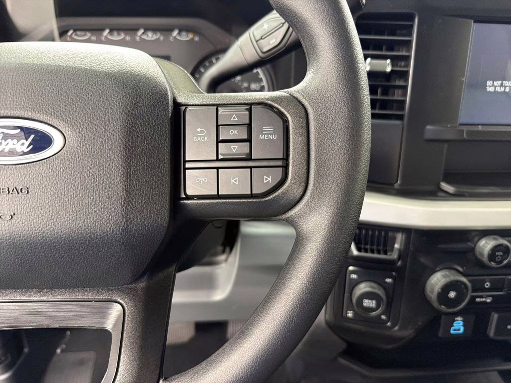 2026 OXFORD WHITE Ford Super Duty F-250 SRW STX 4X4 Truck