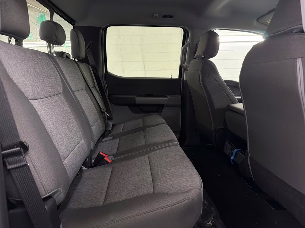 2026 OXFORD WHITE Ford Super Duty F-250 SRW STX 4X4 Truck