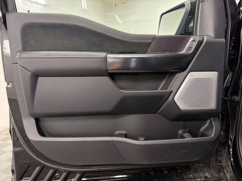 2026 AGATE BLACK Ford F-150 Platinum 4X4 Truck