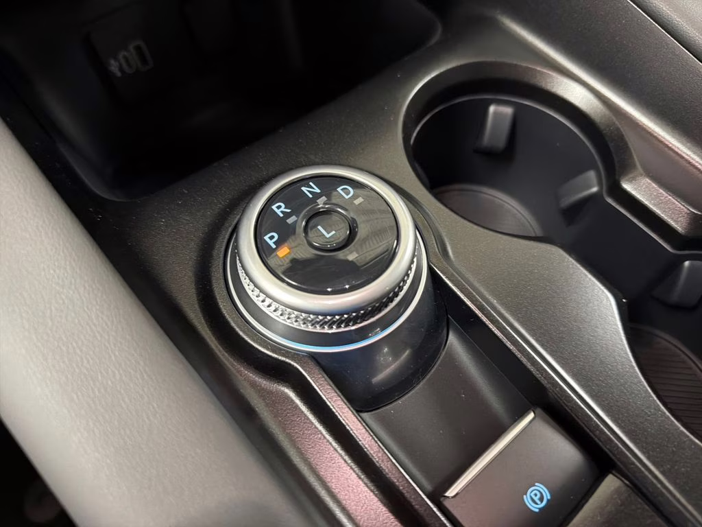 2026 STAR WHITE Ford Explorer Active RWD SUV