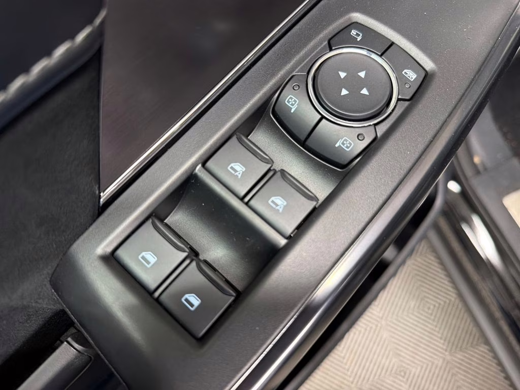 2026 AGATE BLACK Ford F-150 Platinum 4X4 Truck