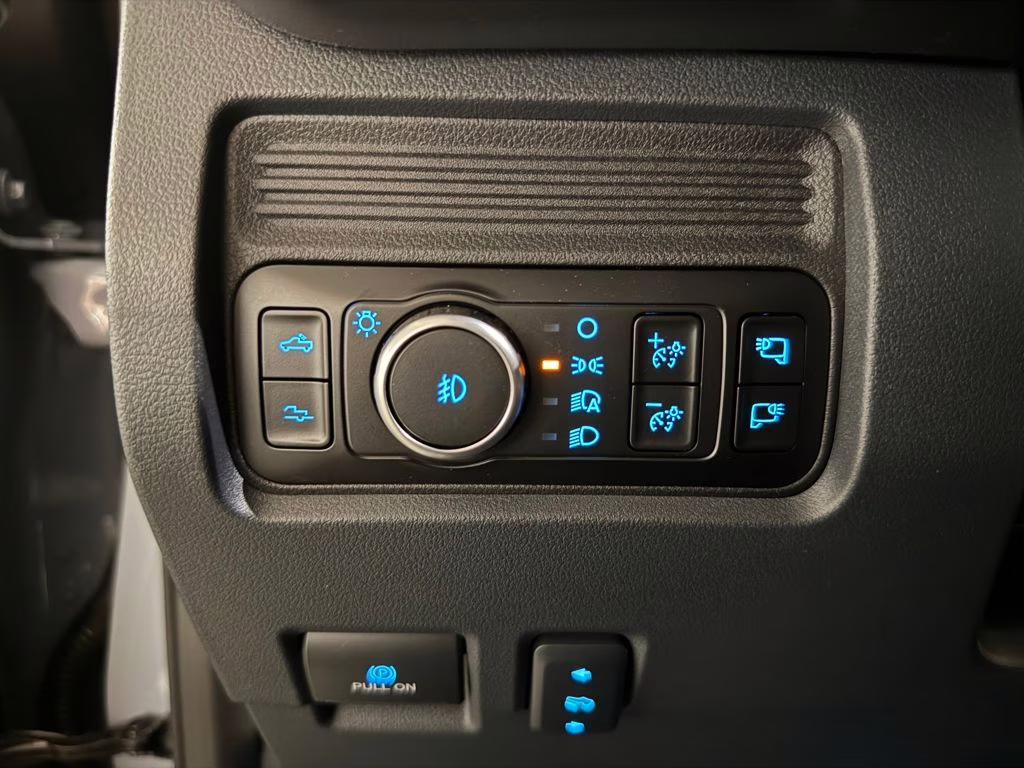 2026 Glacier Gray Metallic Tri-Coat Ford Super Duty F-250 SRW Platinum 4X4 Truck