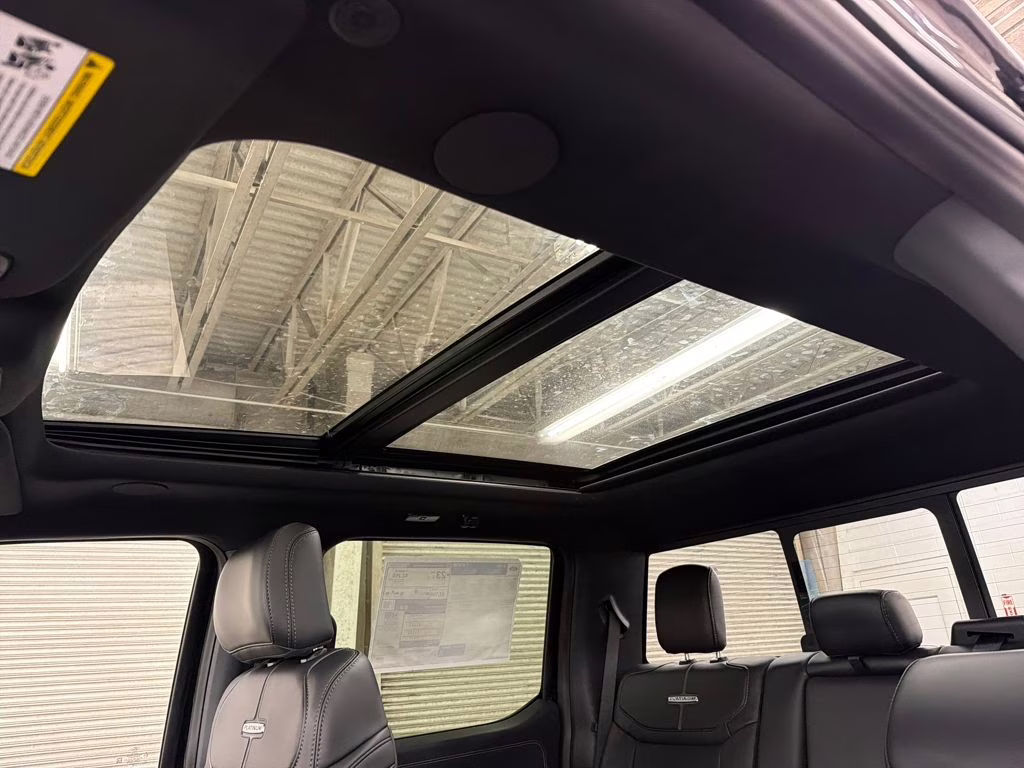 2026 AGATE BLACK Ford F-150 Platinum 4X4 Truck