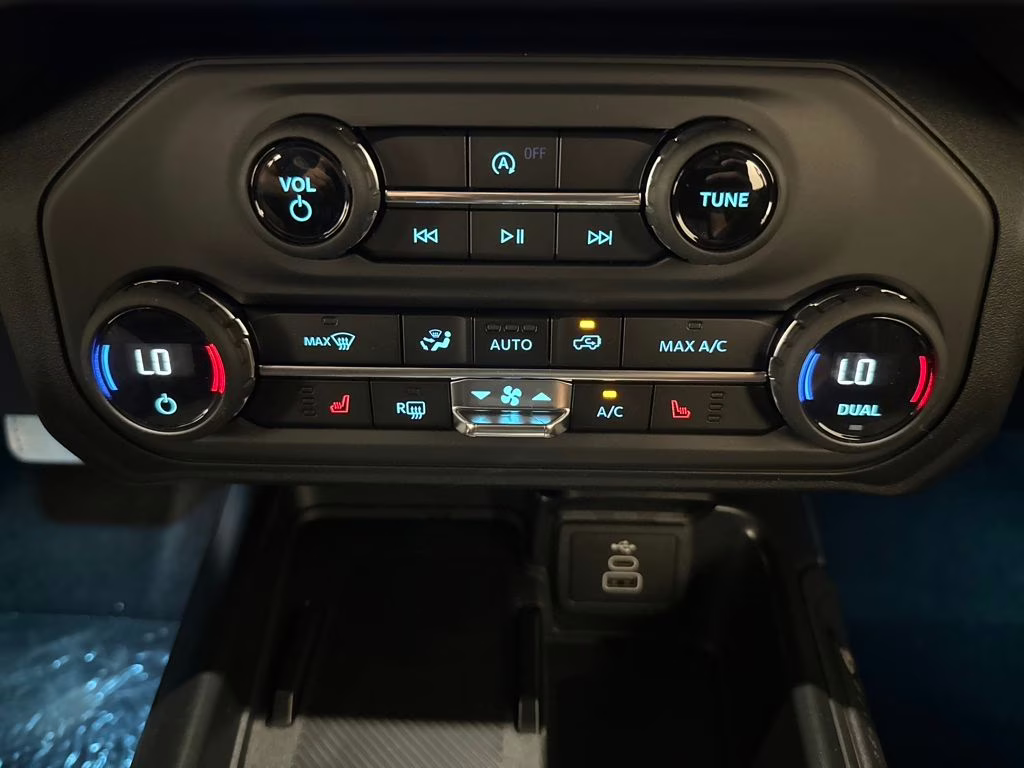 2026 Avalanche Gray Ford Bronco Big Bend 4X4 SUV