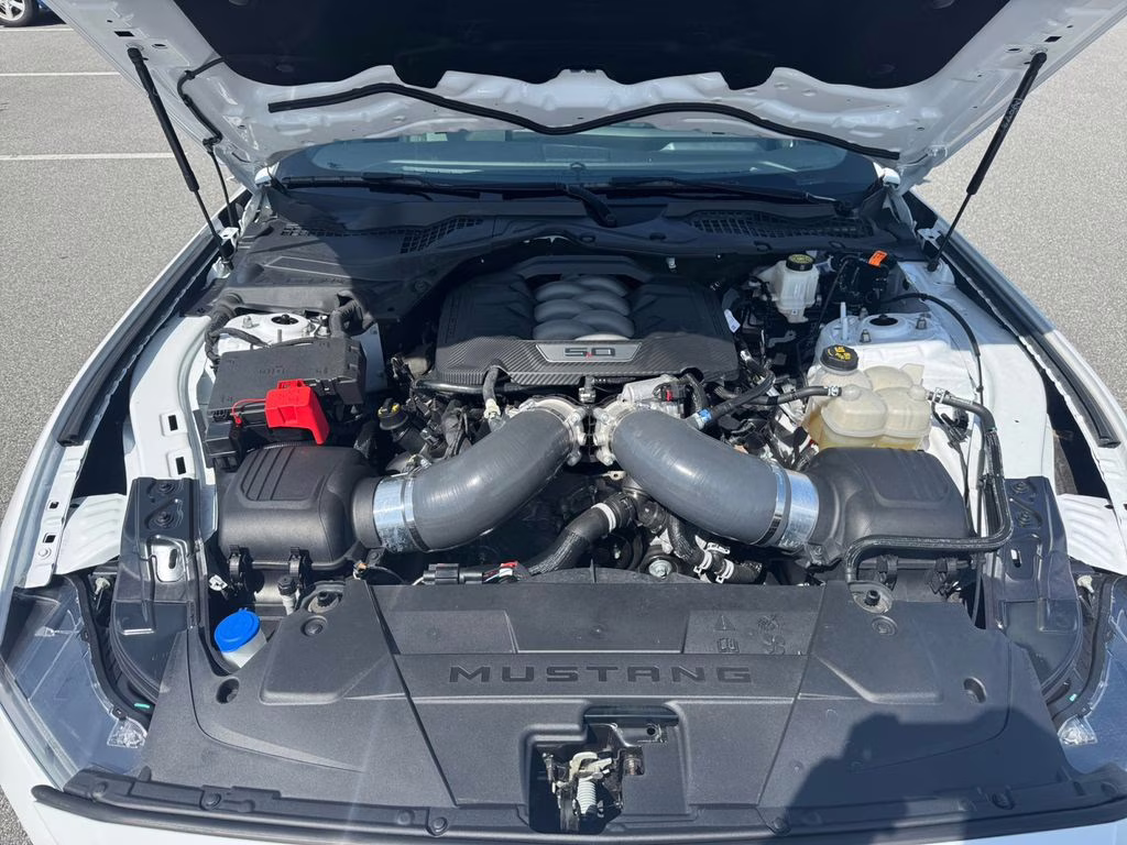 2024 Oxford White Ford Mustang GT Premium RWD Coupe