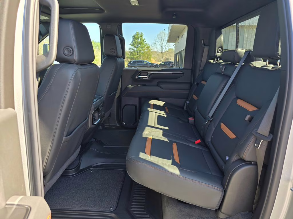2026 Sterling Metallic GMC Sierra 2500HD AT4 4X4 Truck