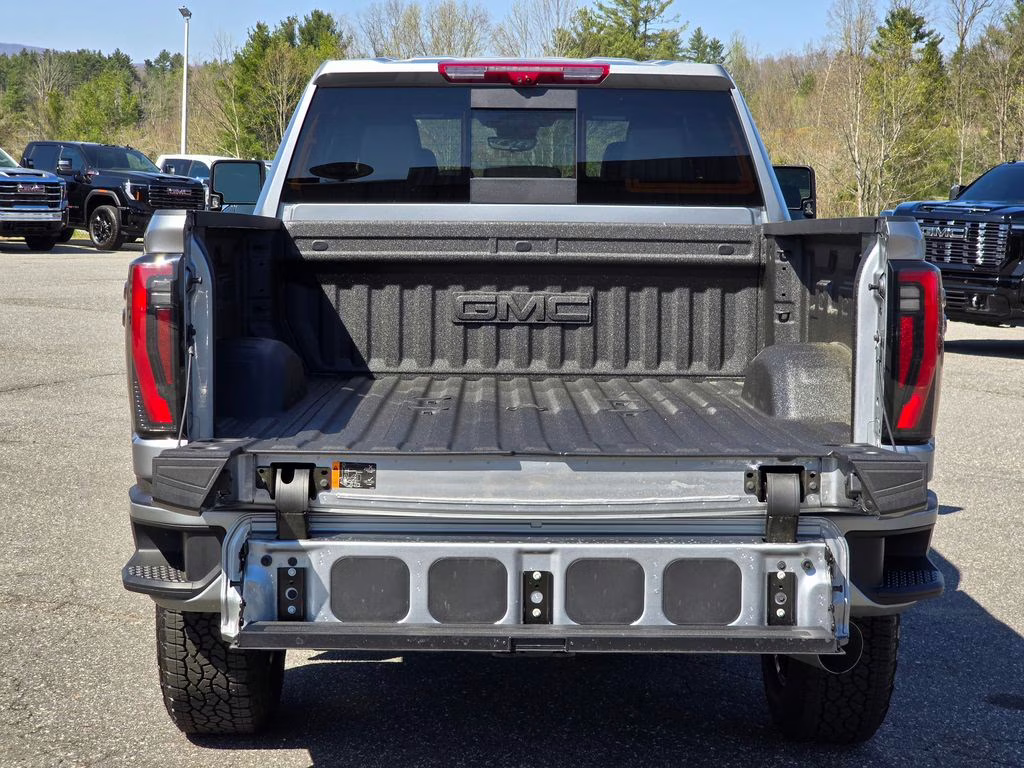 2026 Sterling Metallic GMC Sierra 2500HD AT4 4X4 Truck