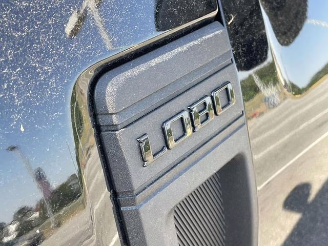 2025 Shadow Black Ford Maverick Lobo High AWD Truck