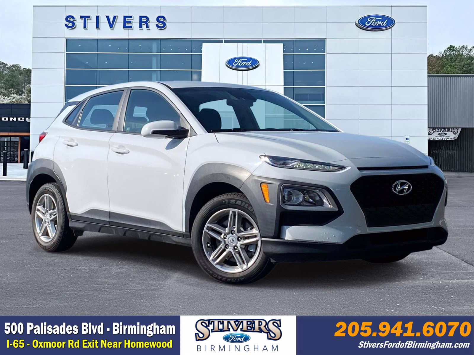 2021 Chalk White Hyundai Kona SE AWD SUV