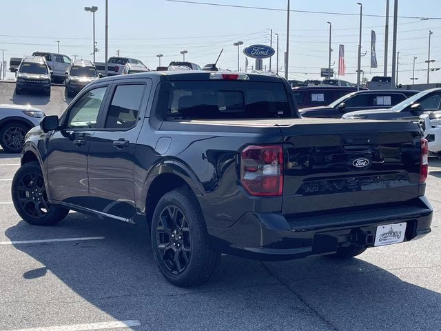 2025 Shadow Black Ford Maverick Lobo High AWD Truck
