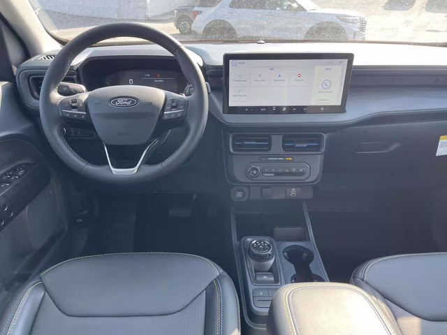 2025 Shadow Black Ford Maverick Lobo Standard AWD Truck