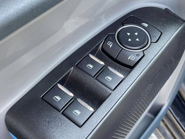 2025 Shadow Black Ford Maverick Lobo Standard AWD Truck