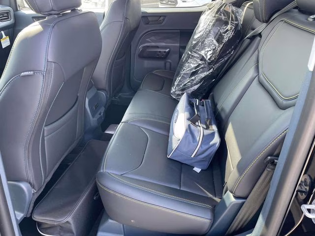 2025 Shadow Black Ford Maverick Lobo Standard AWD Truck