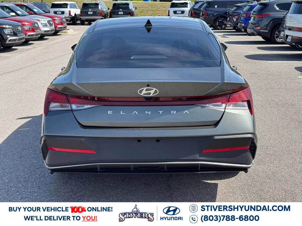 2025 Amazon Gray Hyundai Elantra SE FWD Sedan