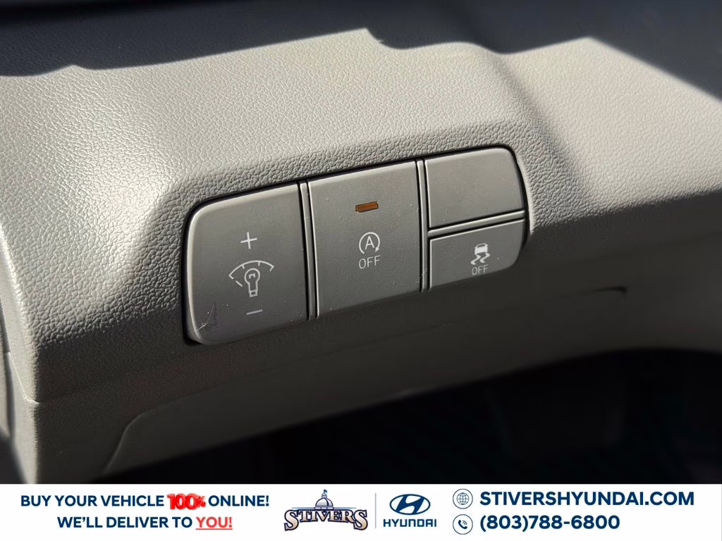 2025 Amazon Gray Hyundai Elantra SE FWD Sedan