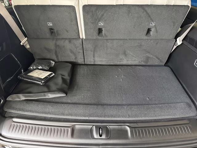 2026 High Gloss Black Jeep Grand Wagoneer Limited Altitude 4X4 SUV