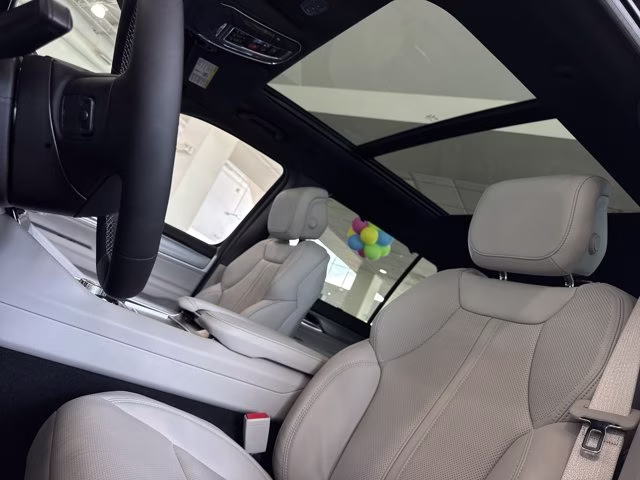2026 High Gloss Black Jeep Grand Wagoneer Limited Altitude 4X4 SUV