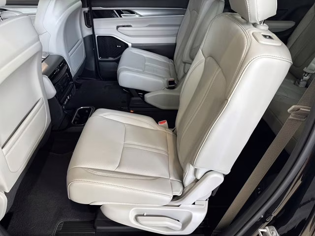 2026 High Gloss Black Jeep Grand Wagoneer Limited Altitude 4X4 SUV