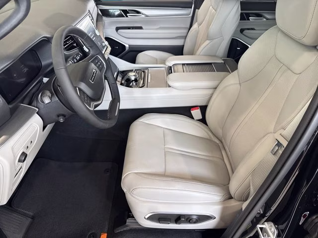 2026 High Gloss Black Jeep Grand Wagoneer Limited Altitude 4X4 SUV