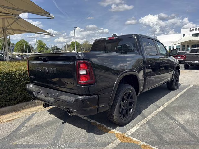 2026 Diamond Black Crystal Pearlcoat Ram 1500 Laramie 4X4 Truck