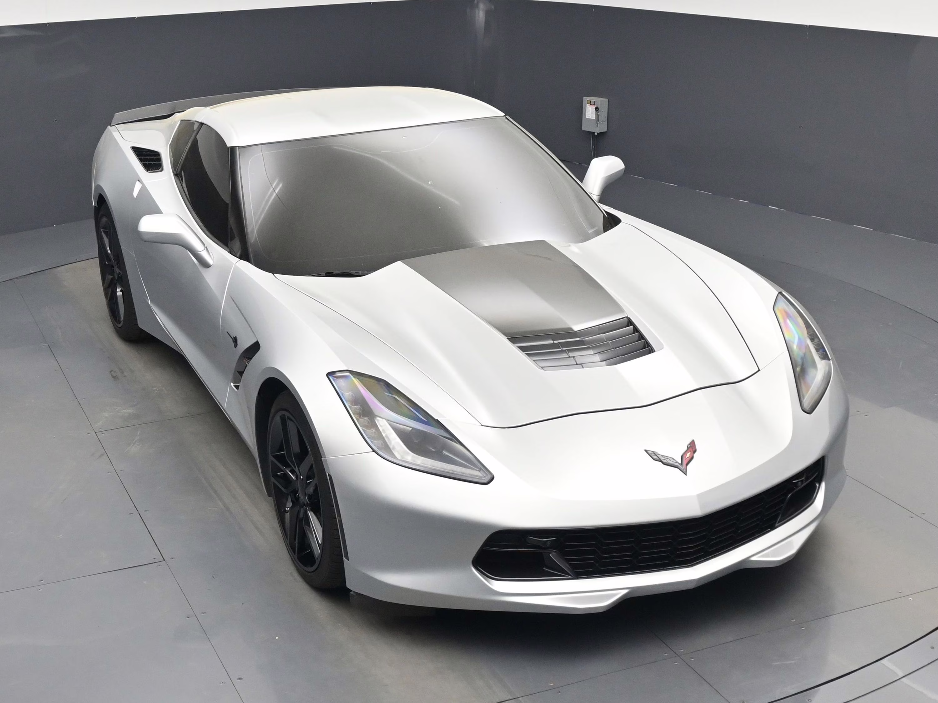 2016 Blade Silver Metallic Chevrolet Corvette Stingray Z51 RWD Coupe