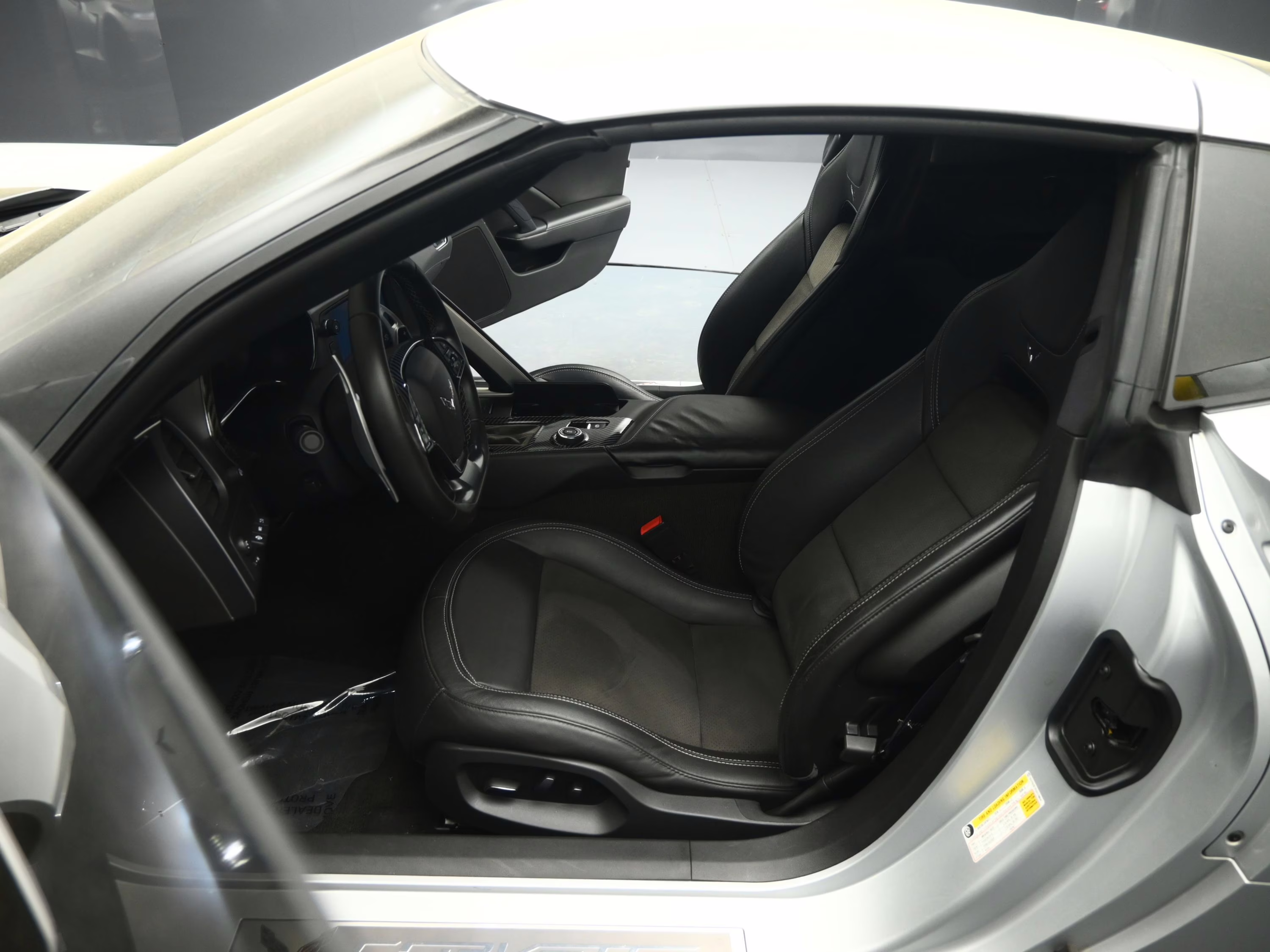 2016 Blade Silver Metallic Chevrolet Corvette Stingray Z51 RWD Coupe