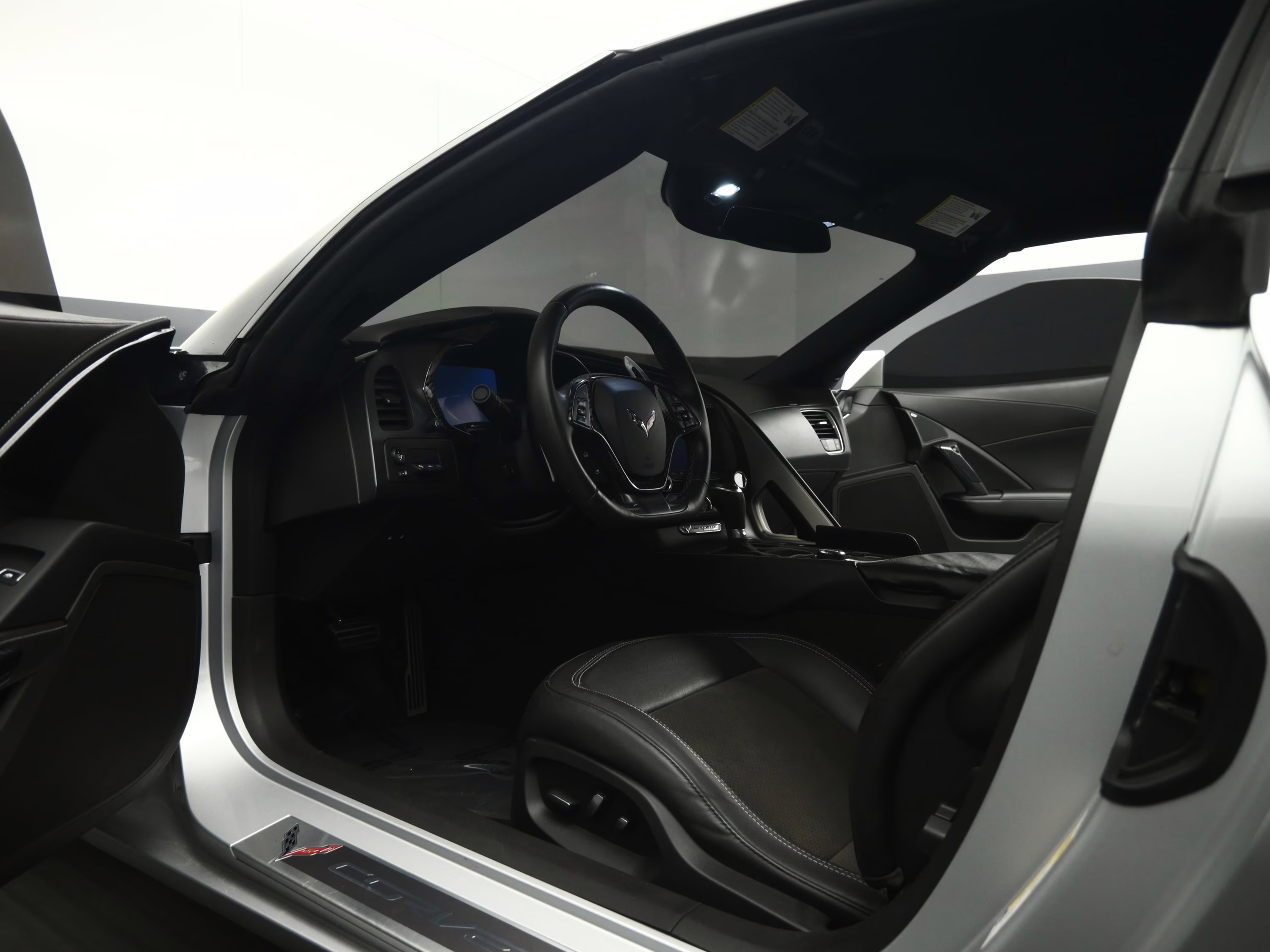 2016 Blade Silver Metallic Chevrolet Corvette Stingray Z51 RWD Coupe