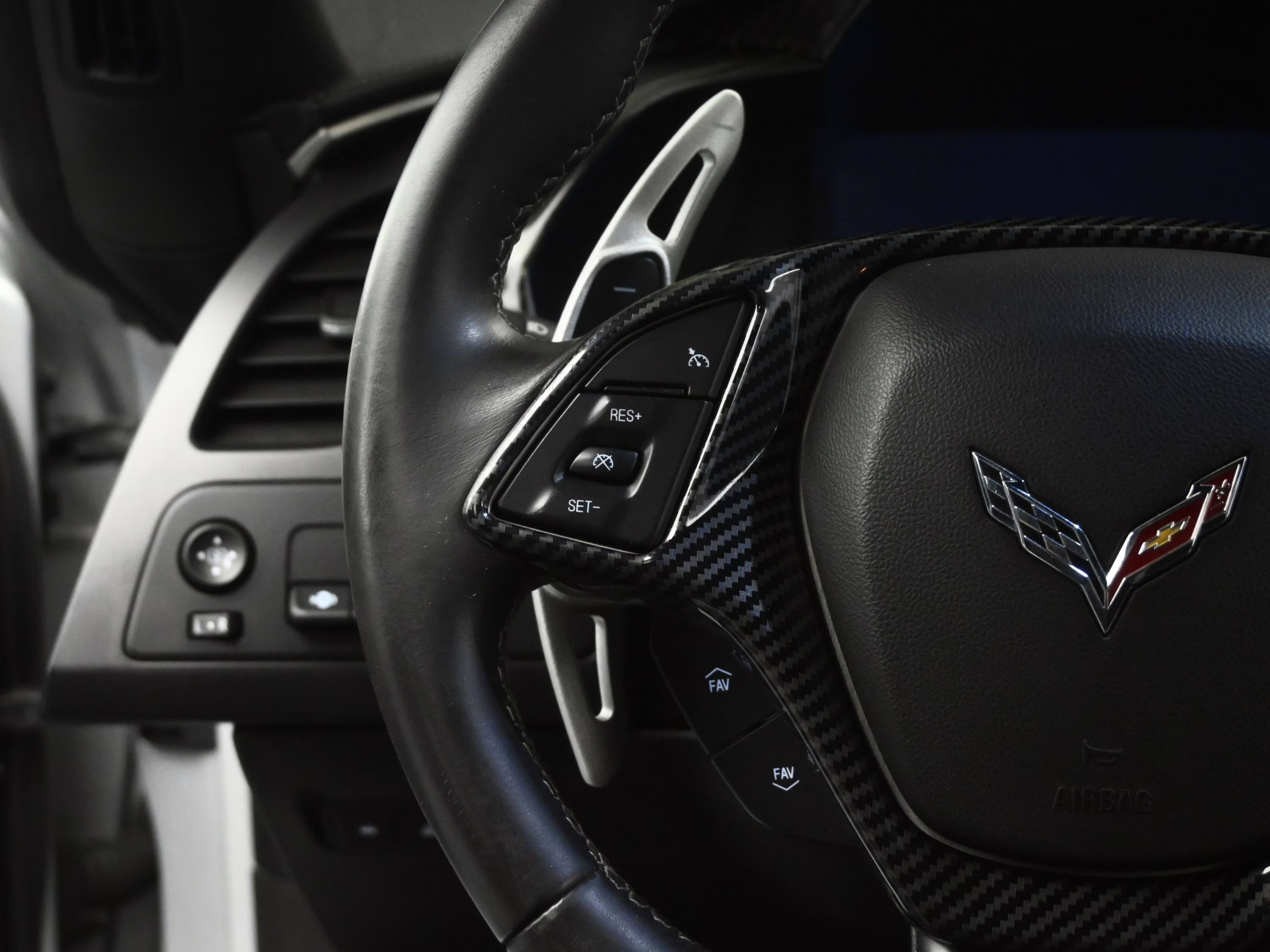 2016 Blade Silver Metallic Chevrolet Corvette Stingray Z51 RWD Coupe