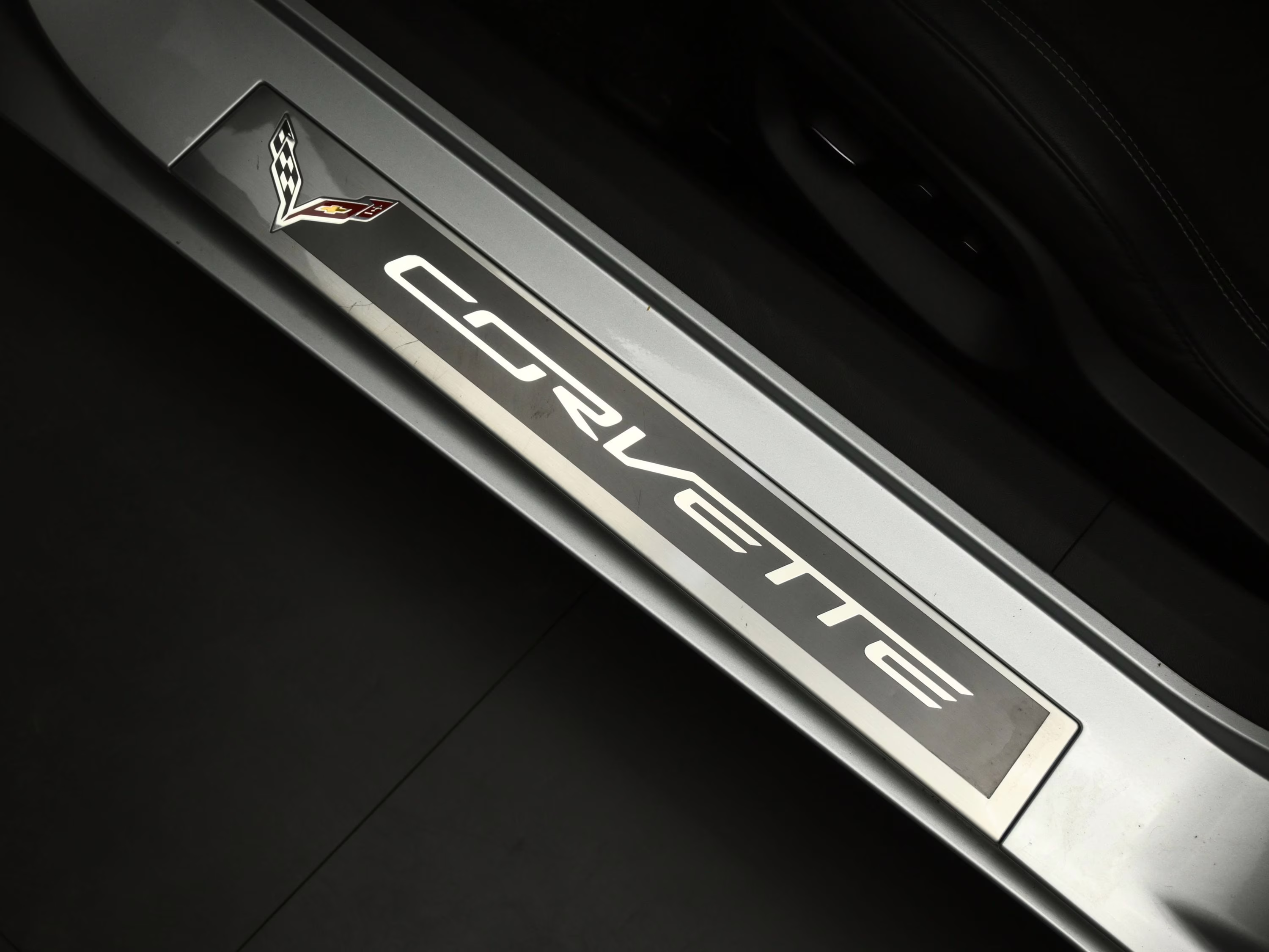 2016 Blade Silver Metallic Chevrolet Corvette Stingray Z51 RWD Coupe