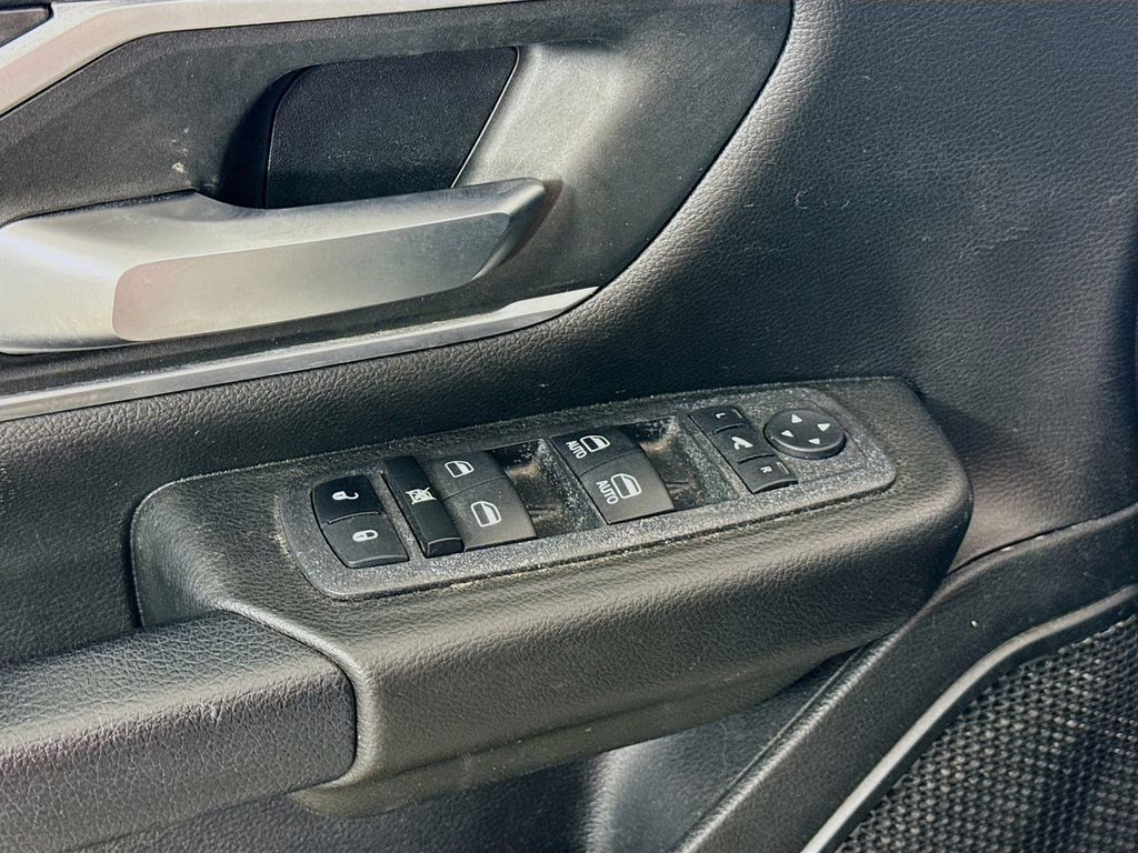 2023 Bright White Clearcoat Ram 1500 Big Horn/Lone Star 4X4 Truck