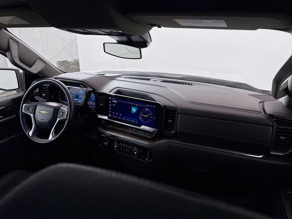 2023 Summit White Chevrolet Silverado 1500 LT 4X4 Truck