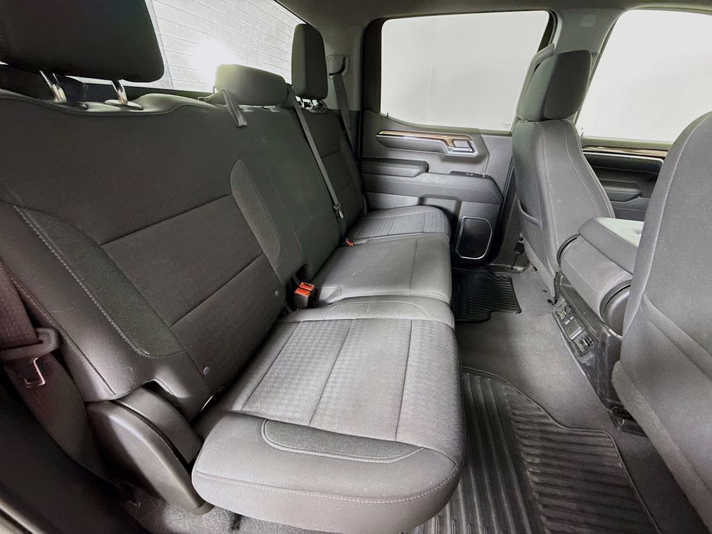 2023 Summit White Chevrolet Silverado 1500 LT 4X4 Truck