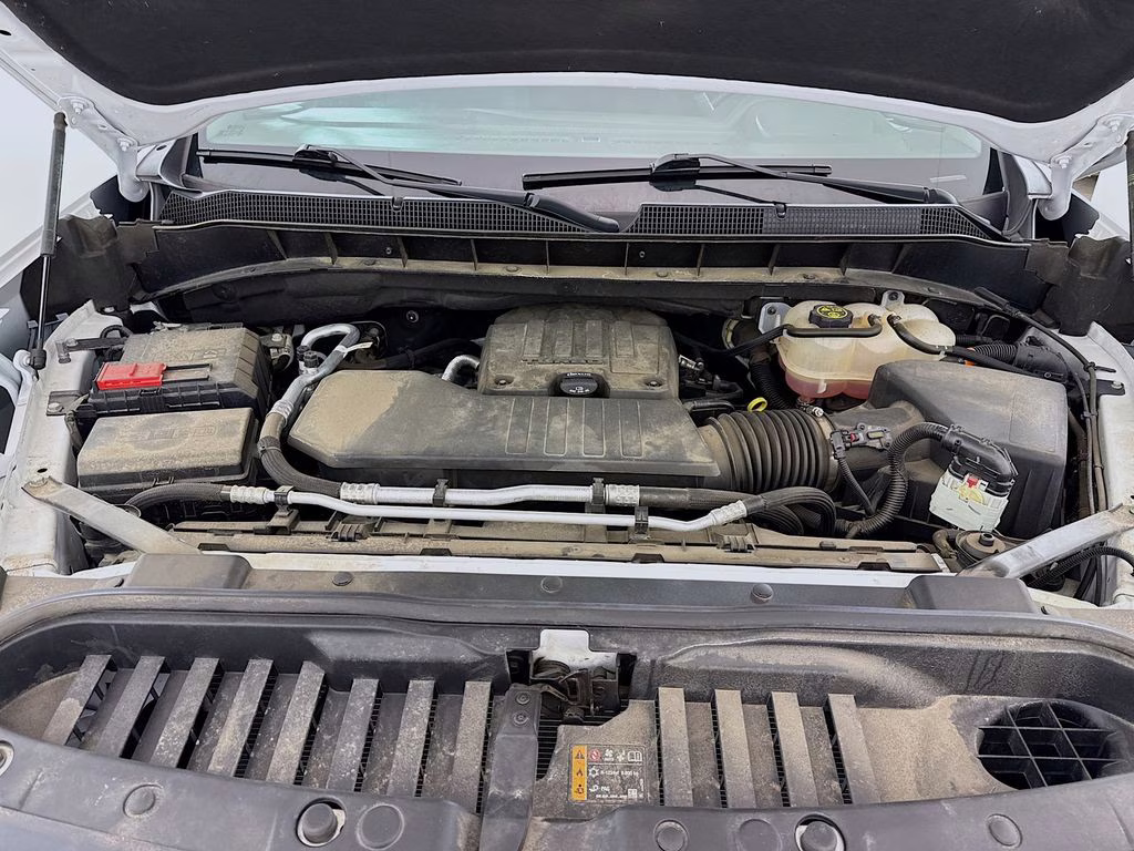 2023 Summit White Chevrolet Silverado 1500 LT 4X4 Truck