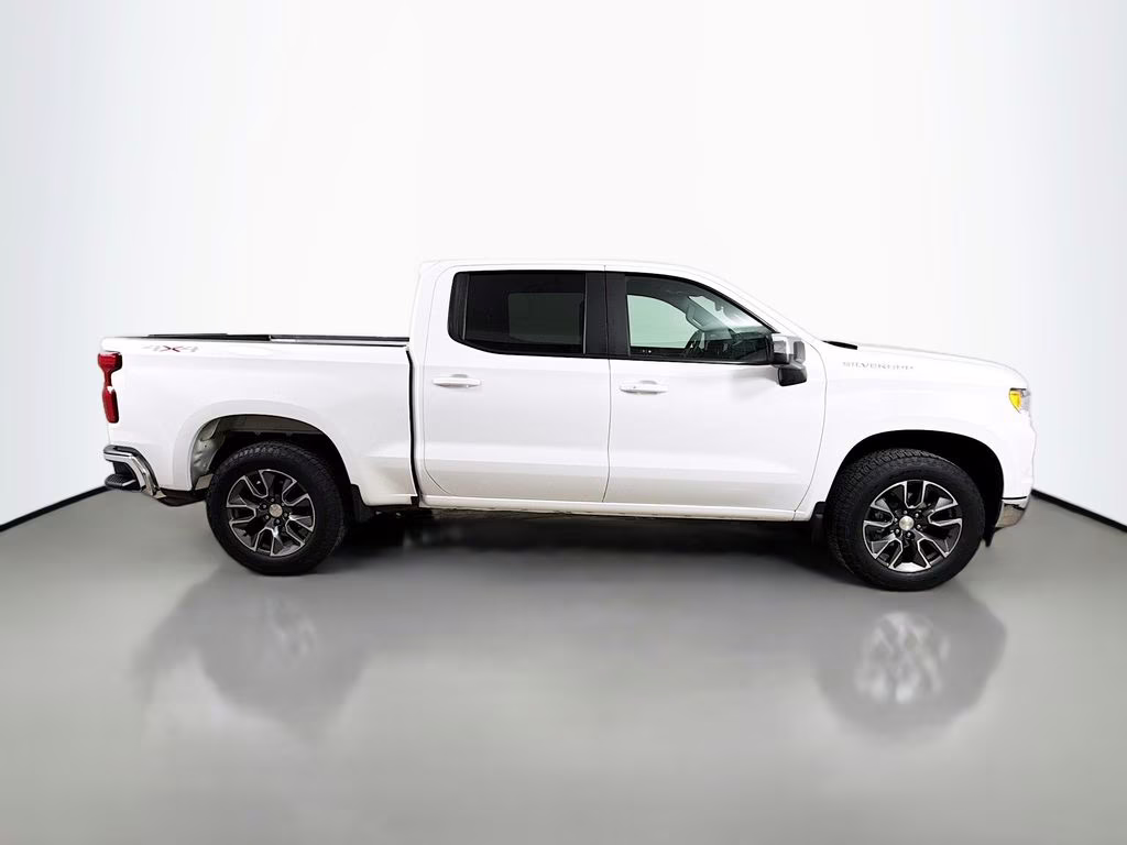 2023 Summit White Chevrolet Silverado 1500 LT 4X4 Truck