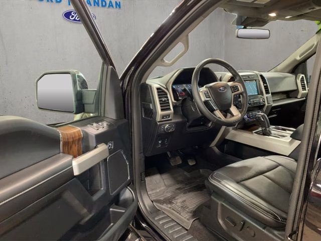 2019 Black Metallic Ford F-150 Lariat 4X4 Truck