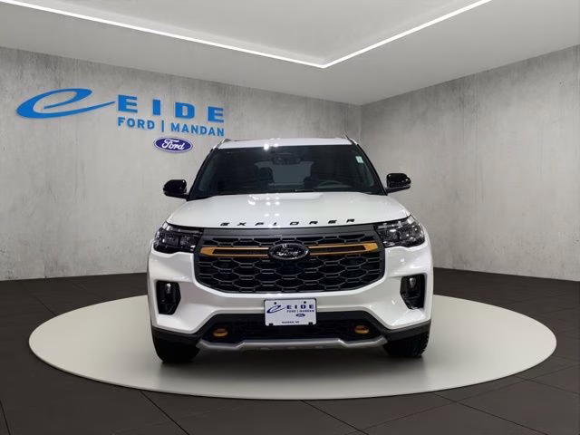 2026 Star White Metallic Tri-Coat Ford Explorer Tremor 4X4 SUV