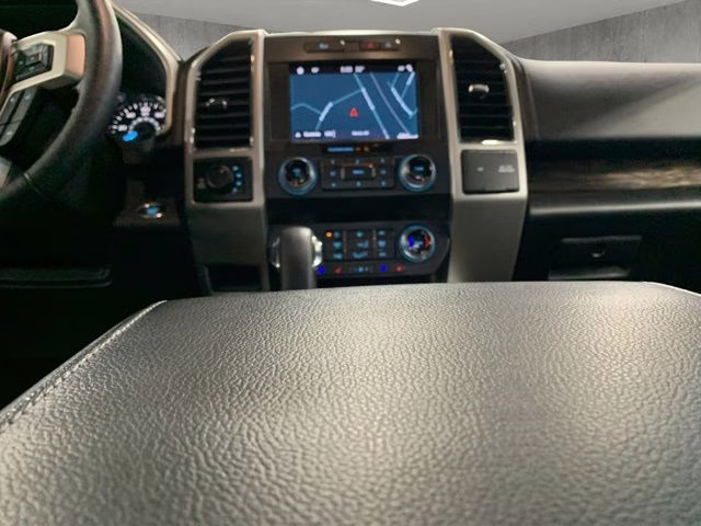 2019 Black Metallic Ford F-150 Lariat 4X4 Truck