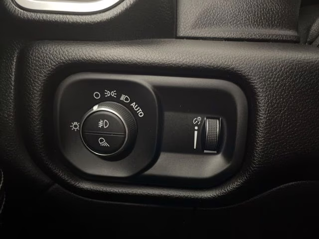 2023 Bright White Clearcoat Ram 2500 Big Horn 4X4 Truck