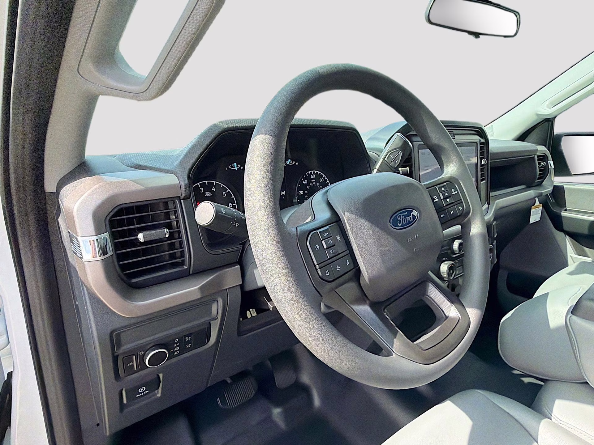 2026 Oxford White Ford F-150 XL RWD Truck