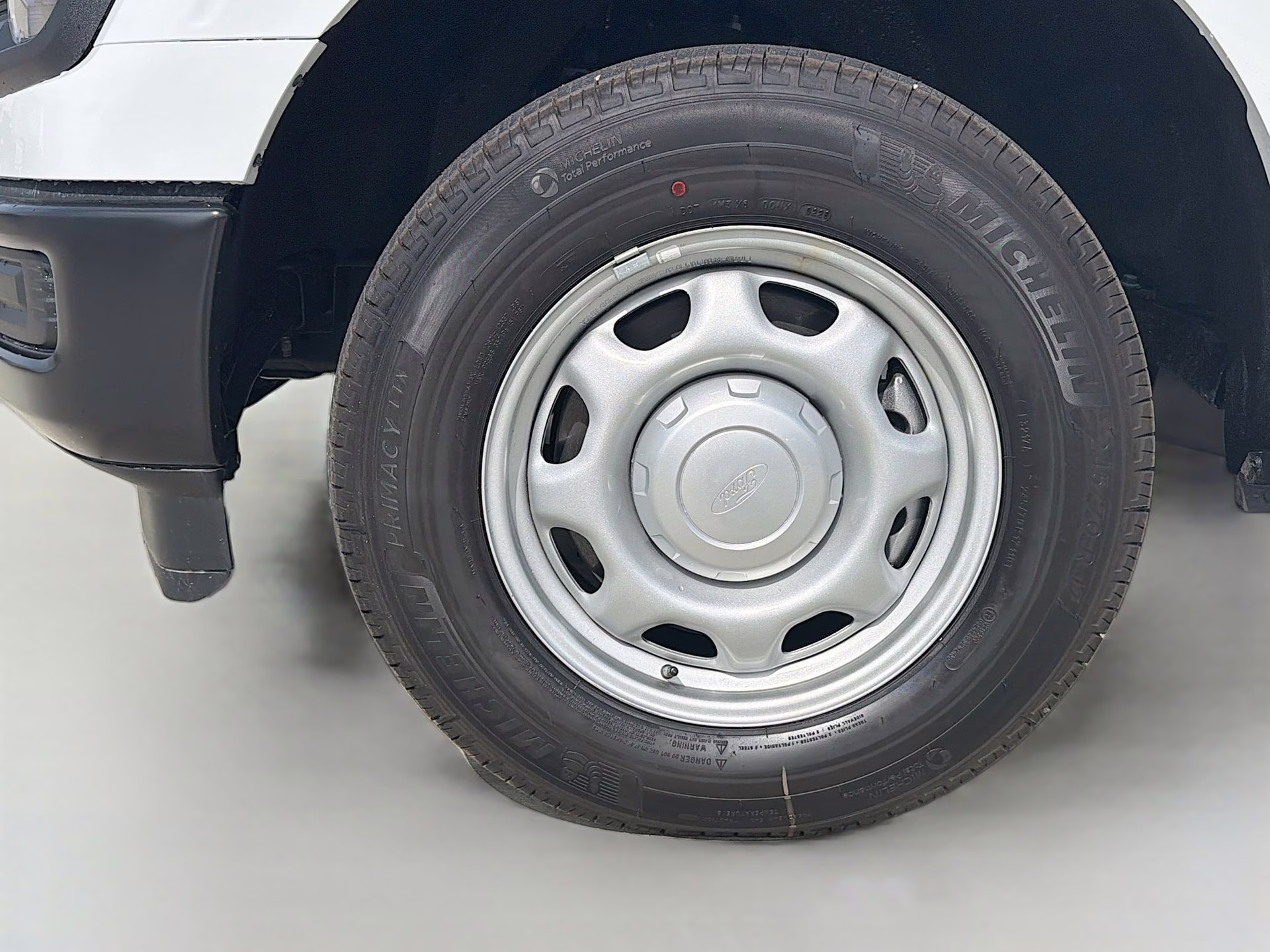 2026 Oxford White Ford F-150 XL RWD Truck