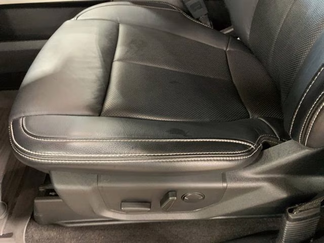 2019 Black Metallic Ford F-150 Lariat 4X4 Truck