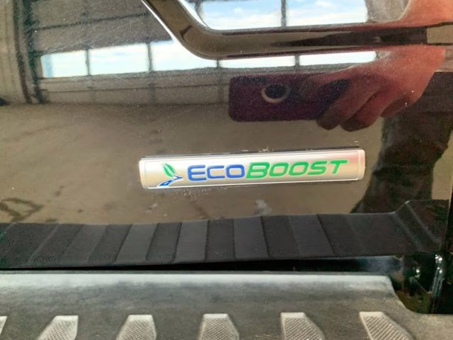 2019 Black Metallic Ford F-150 Lariat 4X4 Truck