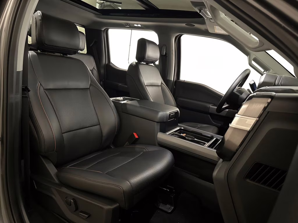 2026 Carbonized Gray Metallic Ford Super Duty F-250 SRW Lariat 4X4 Truck