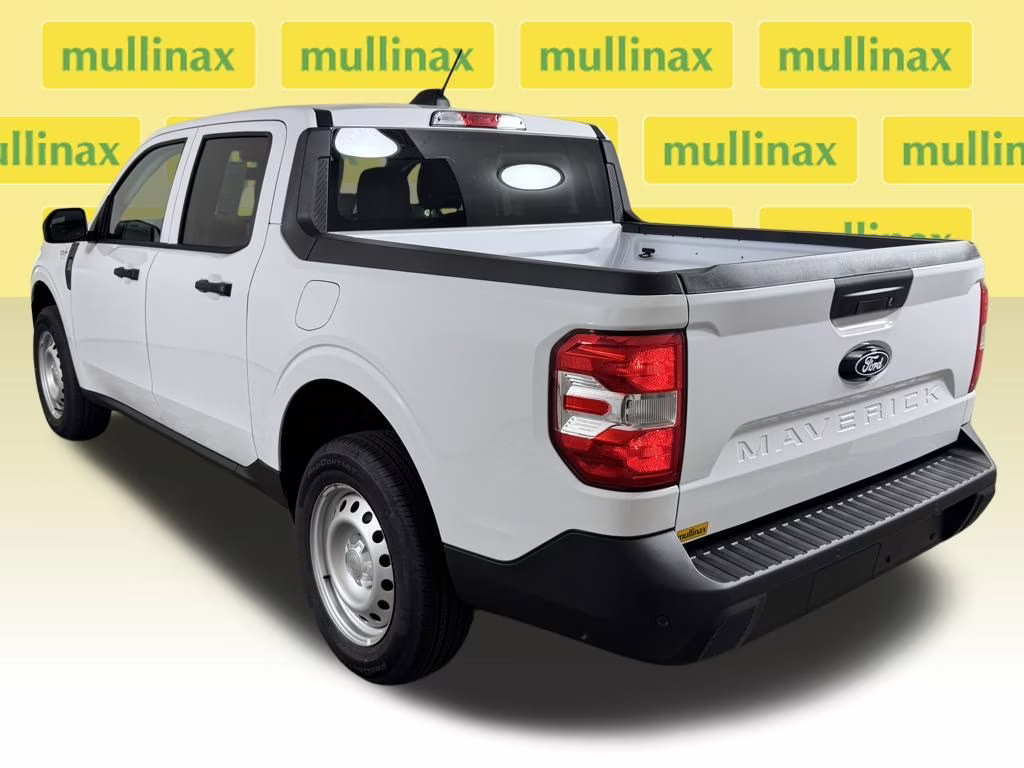 2026 Oxford White Ford Maverick XL FWD Truck