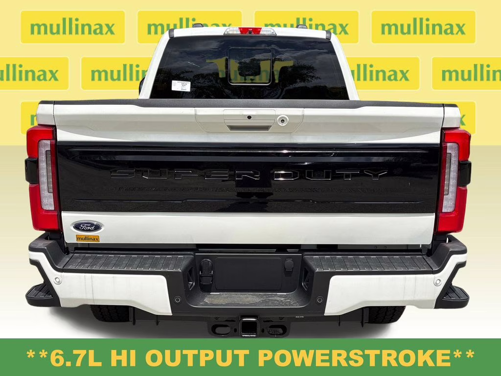 2026 Star White Metallic Tri-Coat Ford Super Duty F-350 SRW Platinum 4X4 Truck