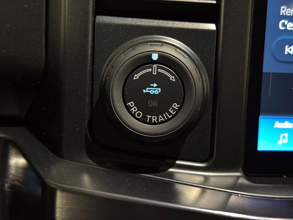 2026 Carbonized Gray Metallic Ford Super Duty F-250 SRW Lariat 4X4 Truck