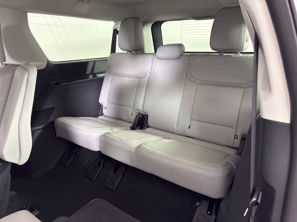 2026 Dark Matter Gray Metallic Ford Expedition Max Active RWD SUV